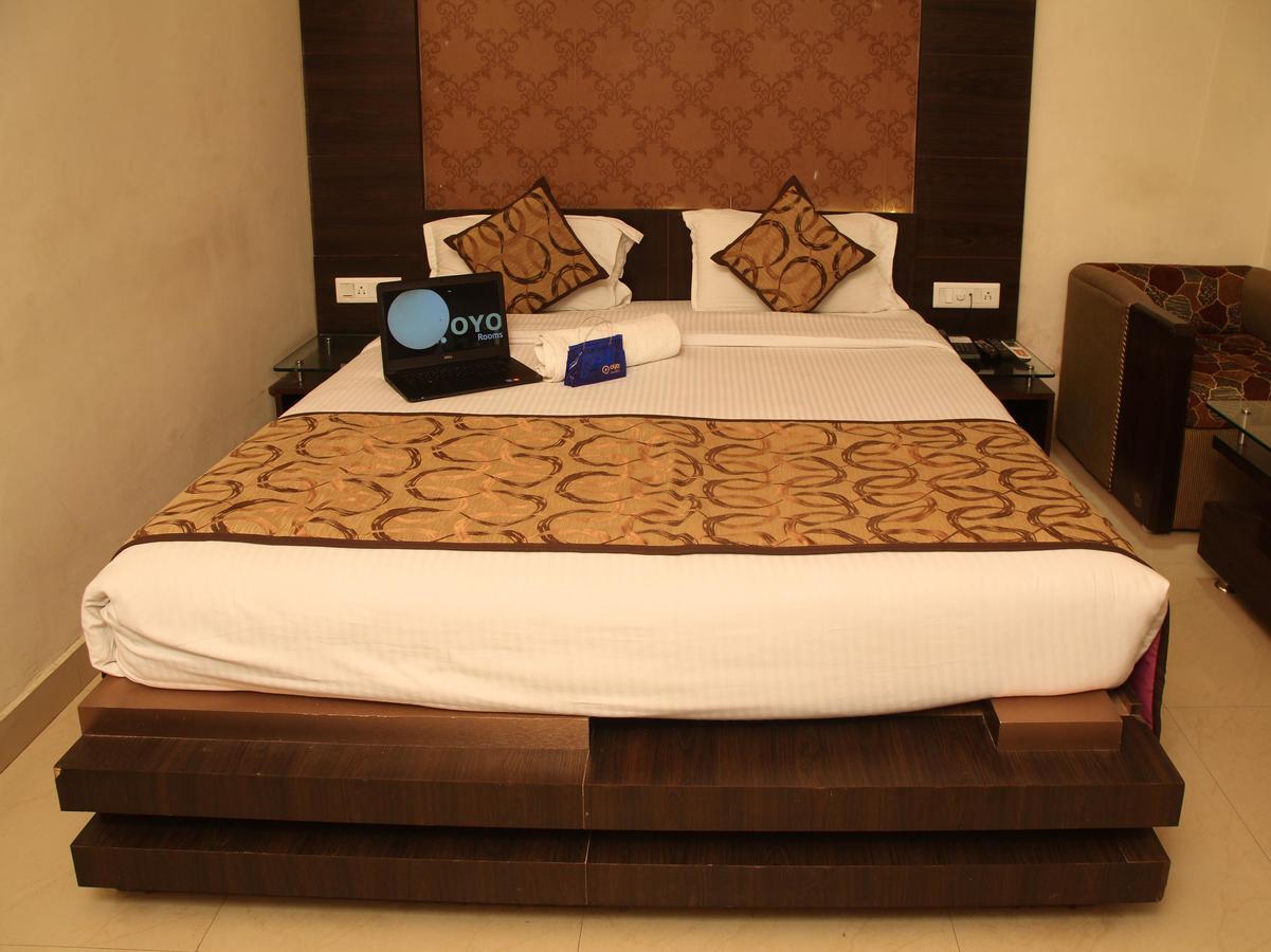 Oyo 905 Galaxy View Hotel Prayagraj Luaran gambar