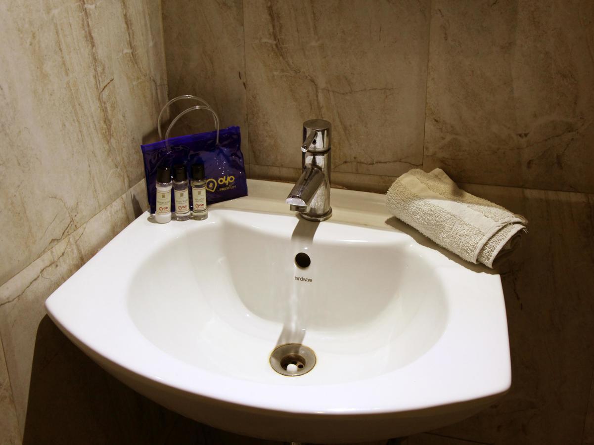 Oyo 905 Galaxy View Hotel Prayagraj Luaran gambar